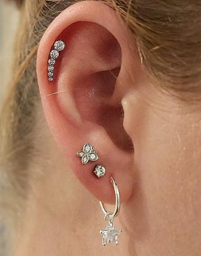 Hängande stjärnor - Hoops örhängen - Creoler ringar i äkta silver