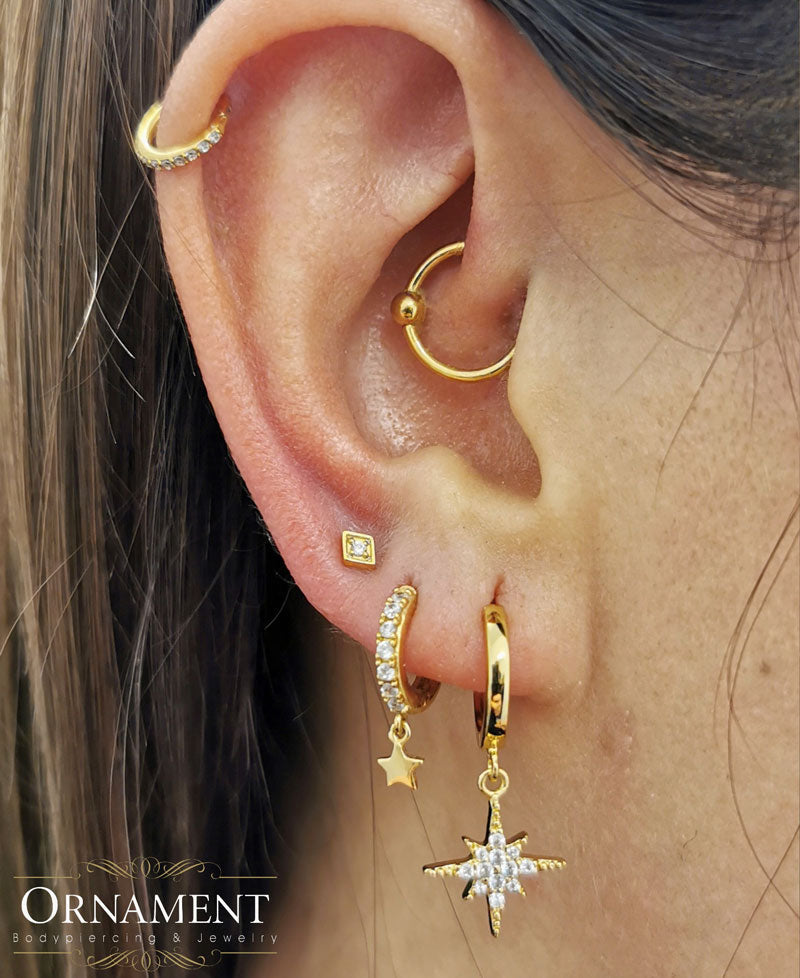 Guldig Clicker Ring till piercing - 24k pvd guld - Vita kristaller