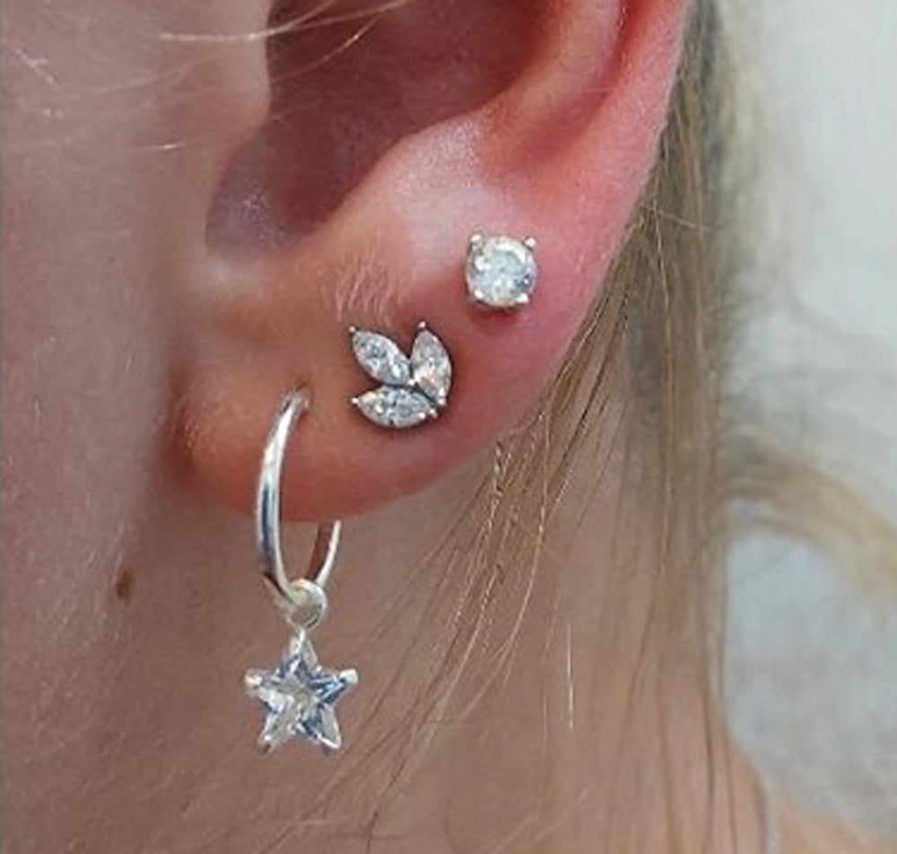 Hängande stjärnor - Hoops örhängen - Creoler ringar i äkta silver