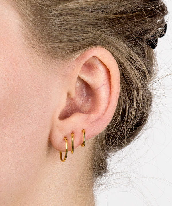 8 mm tunna guldringar - Släta hoops - Creoler ringar i 18k guldpläterat äkta silver