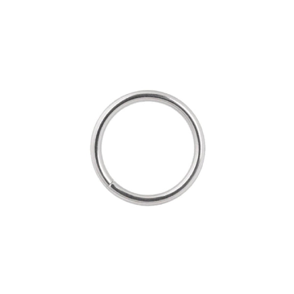 Tunn silverring -  Seamless ring i kirurgiskt stål till piercing